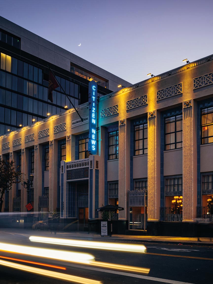 Maze-Row-At-the-Bar–Los-Angeles-LA-Stories-Article21